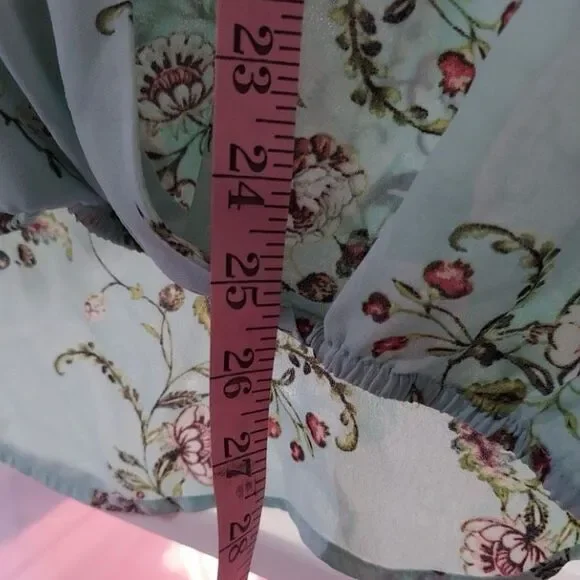 Womens Soho New York & Company Jeans Ladies Blue Floral Blouse, Long Sleeved Sur - Picture 7 of 8